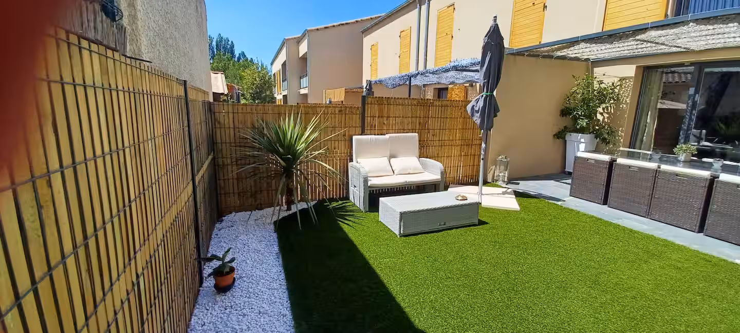 Extérieur du gîte L'Écrin des Alpilles